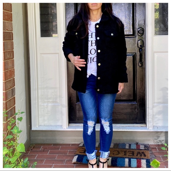 Black Sherpa faux fur button down jacket - Picture 3 of 9